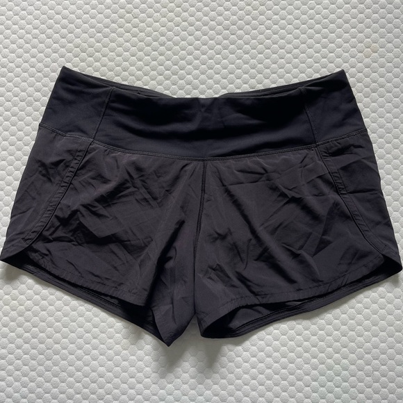 Lululemon Run Times Lined Shorts 2.5” - Picture 2 of 3